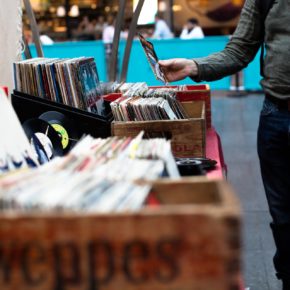 CDs vs. Vinyl: Who’s Winning In Physical Music Consumption?